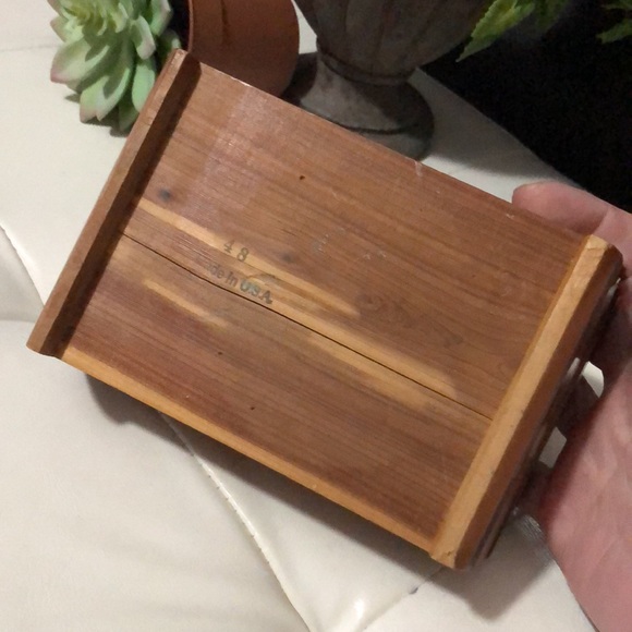 Vintage Wooden Dresser Box-7x2.5 - Picture 10 of 16